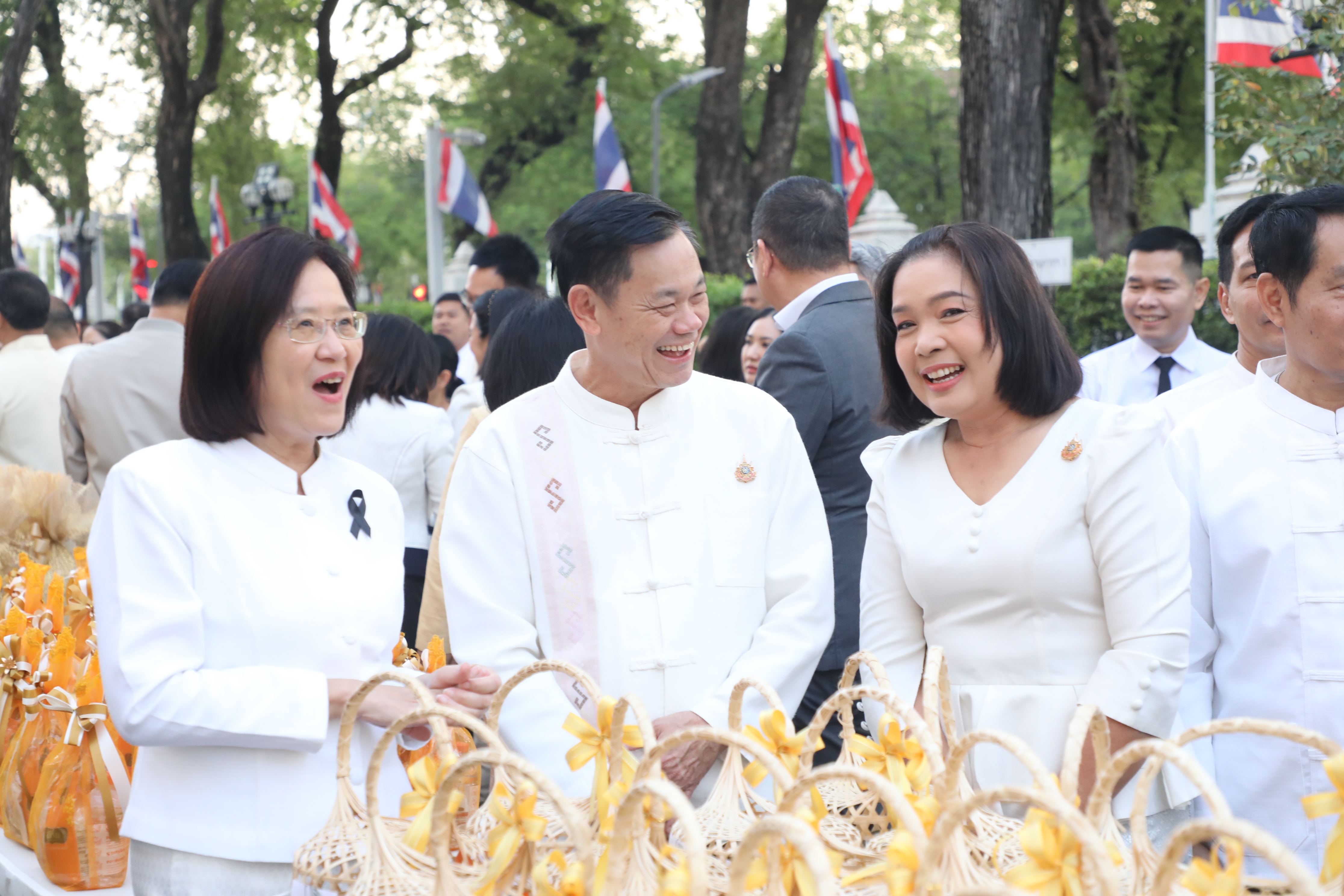 title - ส.ป.ก. ร่วมพิธีทำบุญตักบาตรของกระทรวงเกษตรและสหกรณ์ พร้อมสวัสดีปีใหม่ผู้บริหารกระทรวงเกษตรและสหกรณ์เนื่องในเทศกาลปีใหม่ พุทธศักราช 2569